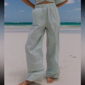 ISO DD green and white seersucker pants in a XS/S